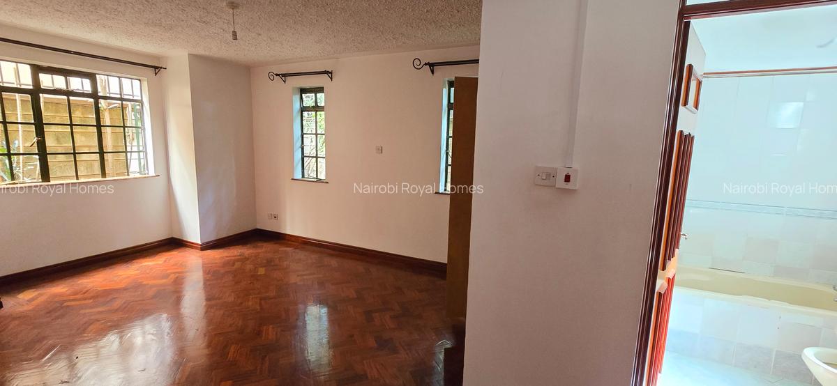 4 Bed Townhouse with En Suite at Lavington Off Gitanga Road 55 - 15