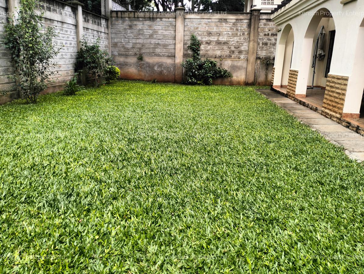 4 Bed Townhouse with En Suite in Lavington - 6