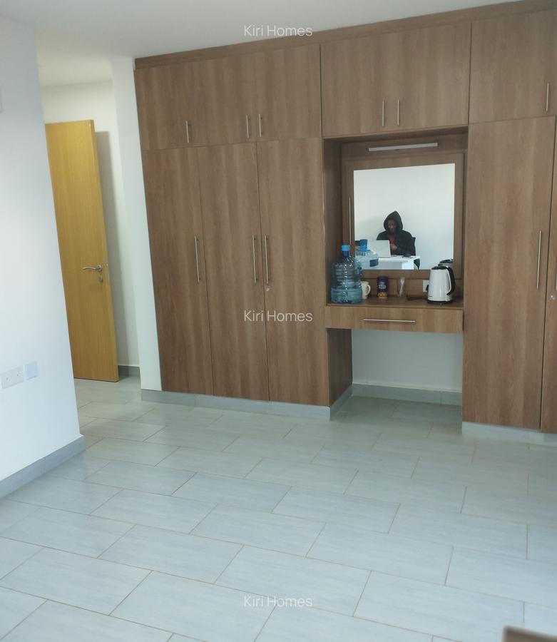 2 Bed Apartment in Valley Arcade - 2