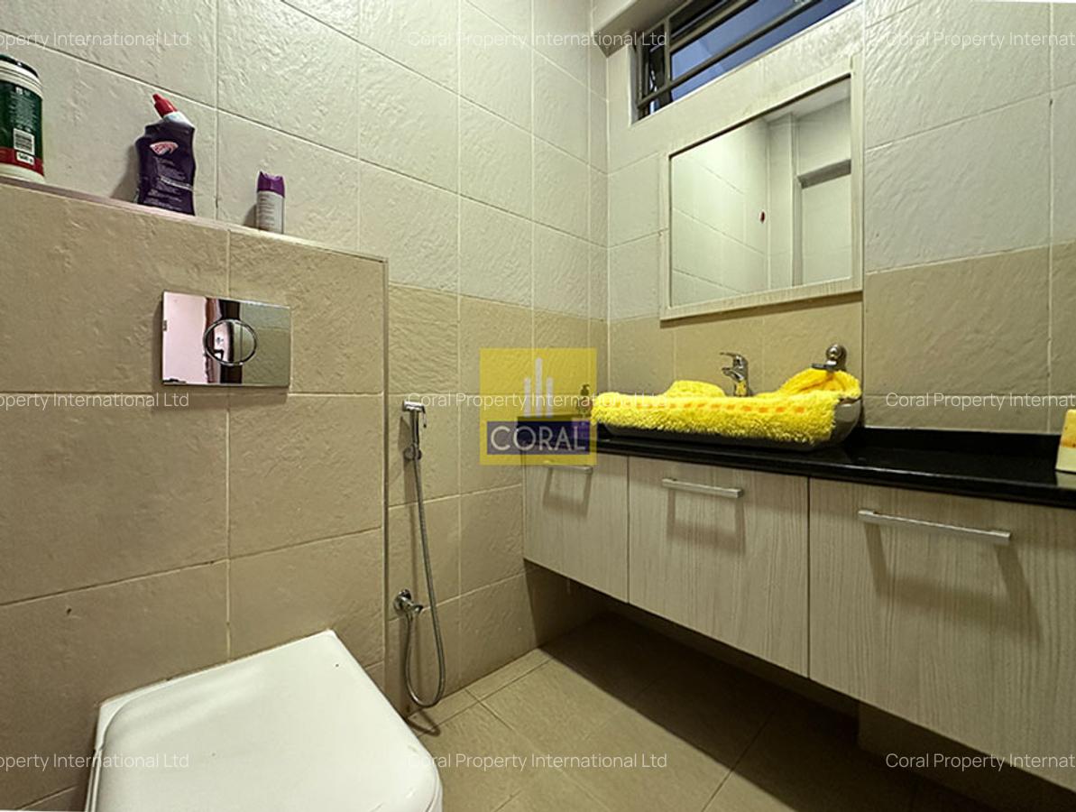 4 Bed Apartment with Borehole in Parklands - 8