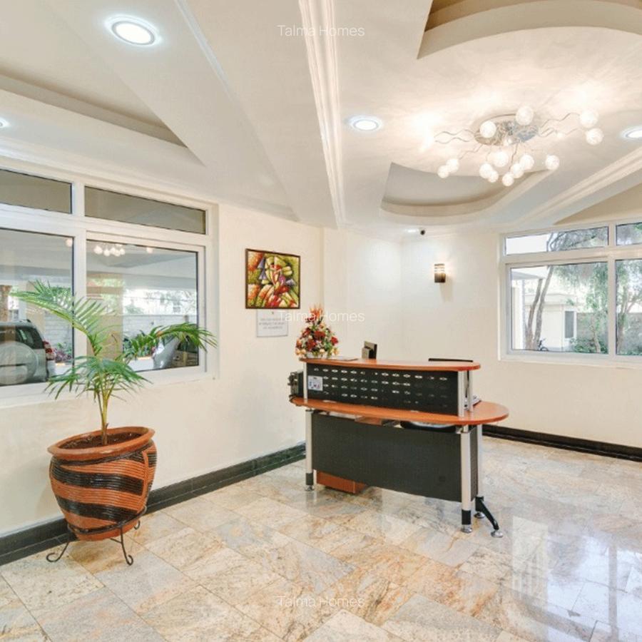 Serviced 2 Bed Apartment with En Suite at Brookside Area - 3