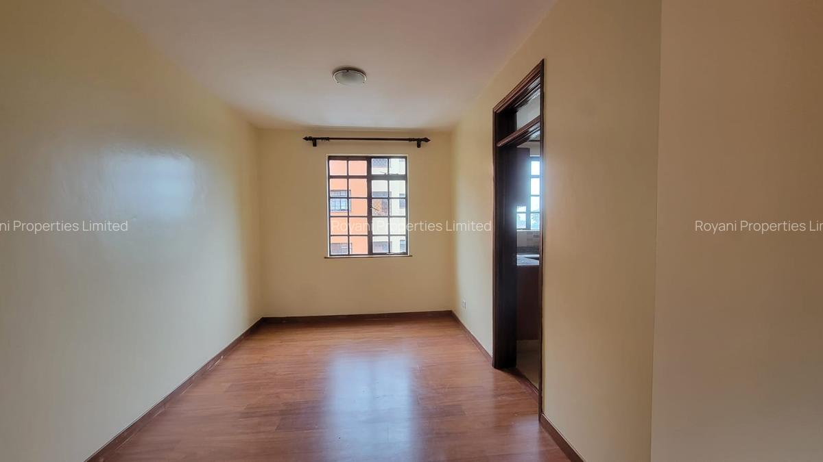 3 Bed Apartment with En Suite in Kiambu Road - 3