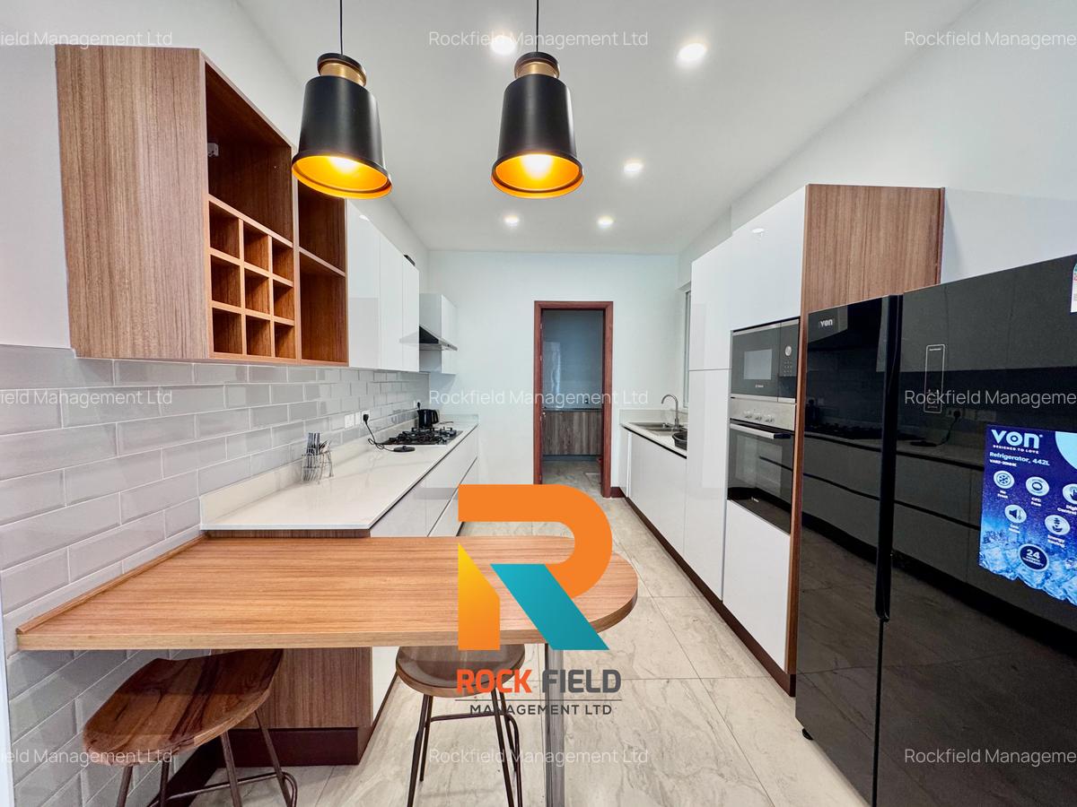 Furnished 3 Bed Apartment with En Suite in Parklands - 2