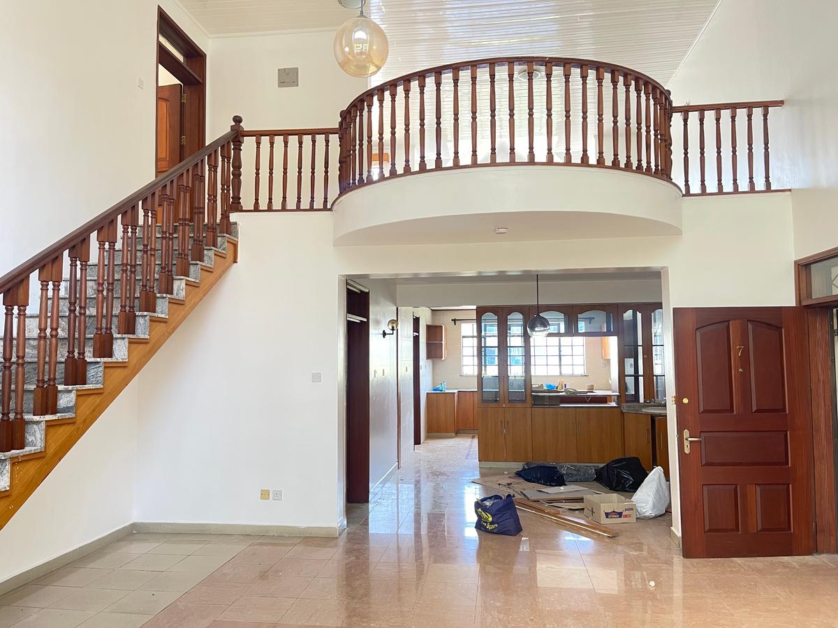 4 Bed Apartment with En Suite in Kilimani - 6