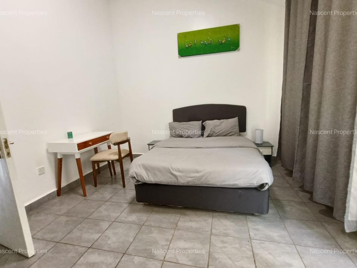 5 Bed House with En Suite in Nyari - 9