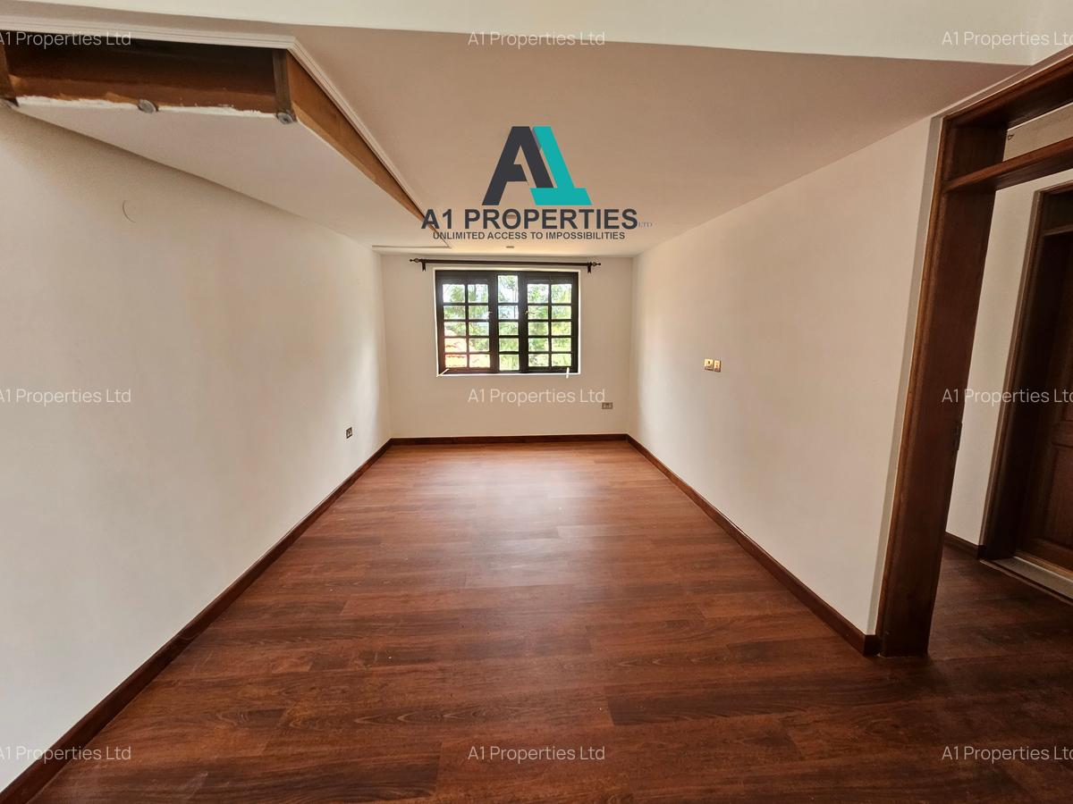 5 Bed Villa with En Suite in Karen - 9