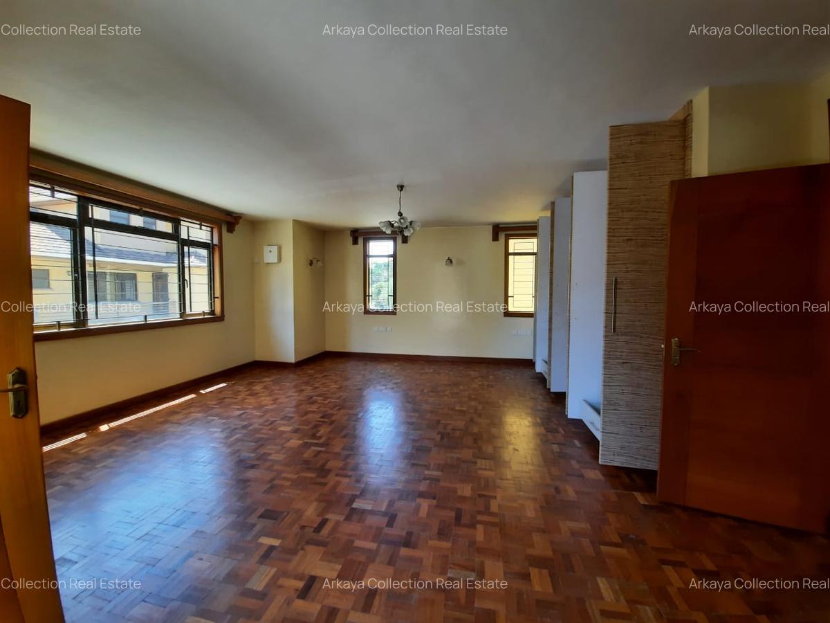 5 Bed Townhouse in Lavington - 18