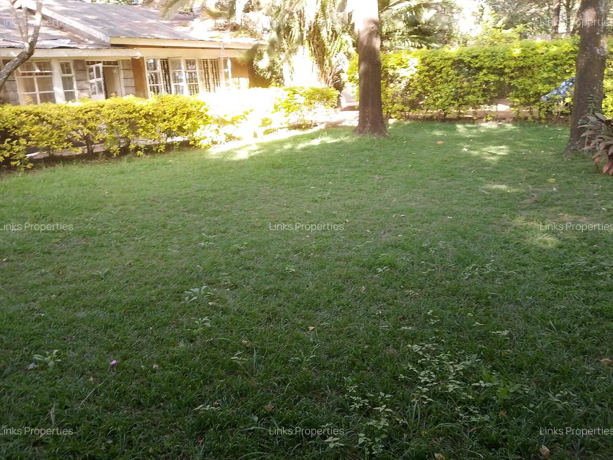 3 Bed House with En Suite at Karen - 1