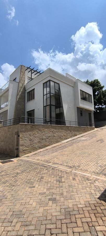 5 Bed Villa with En Suite at Lavington - Games Gichuru - 2