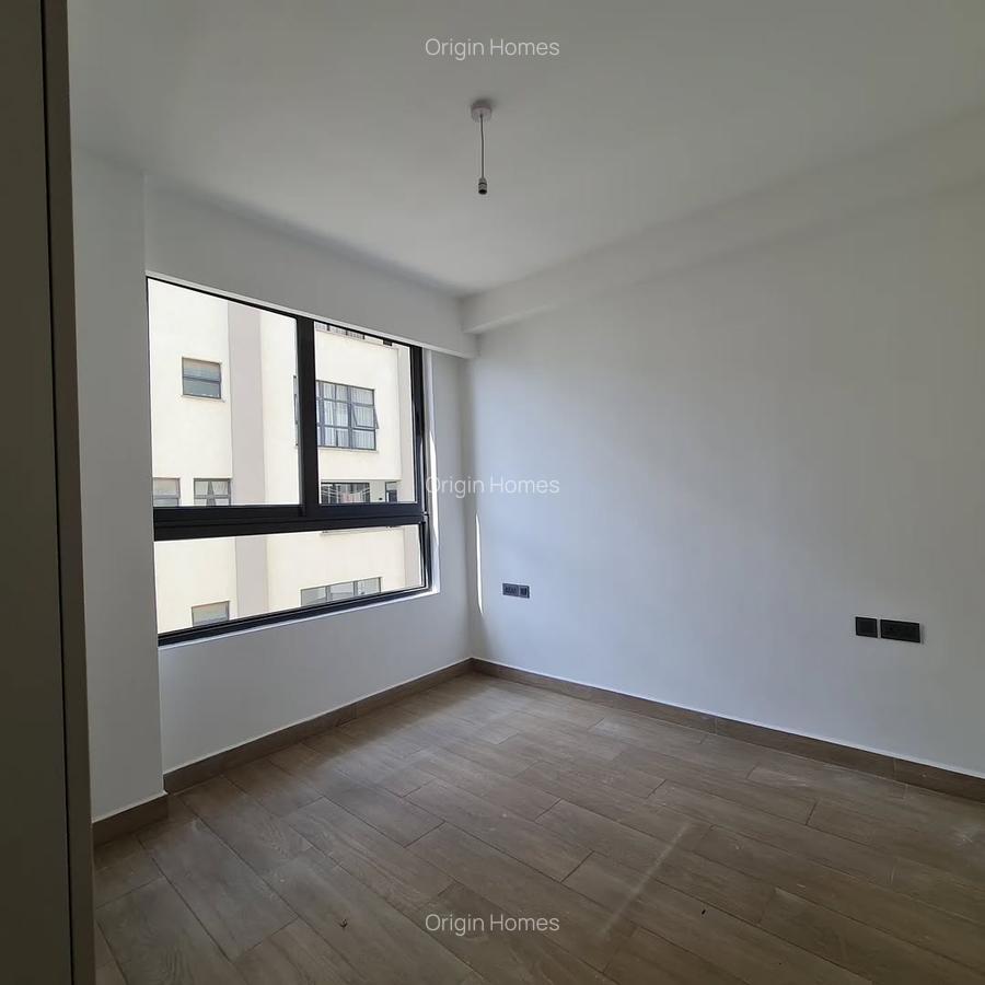 3 Bed Apartment with En Suite at Riverside Drive - 14