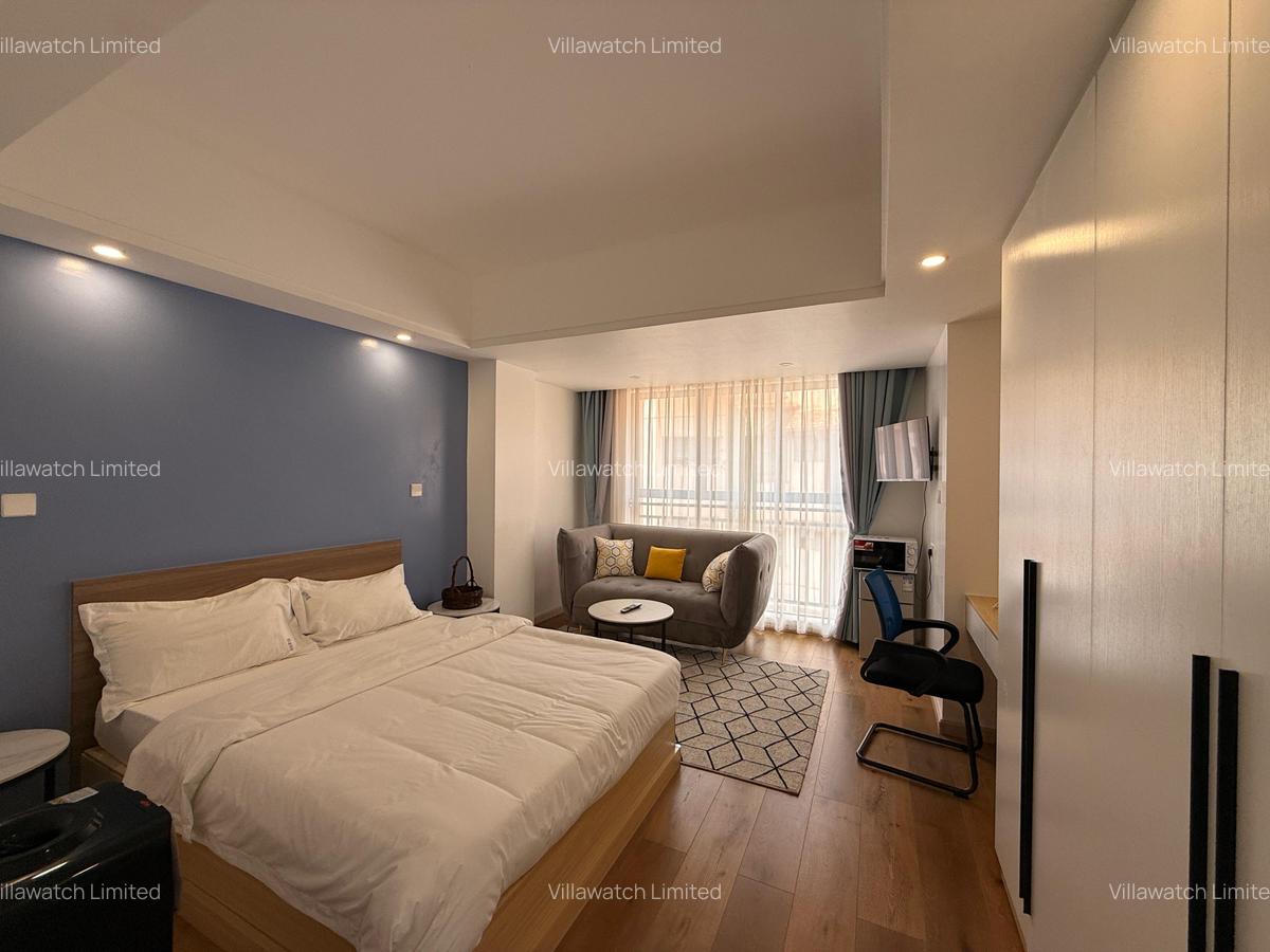 Serviced 2 Bed Apartment with En Suite in Upper Hill - 2