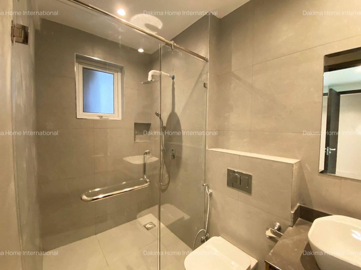 3 Bed Apartment with En Suite in General Mathenge - 7