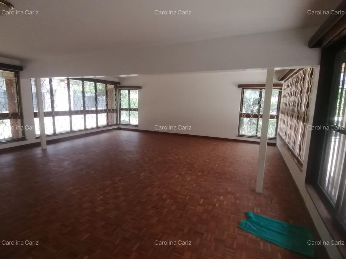 5 Bed House with En Suite at Gigiri - 20