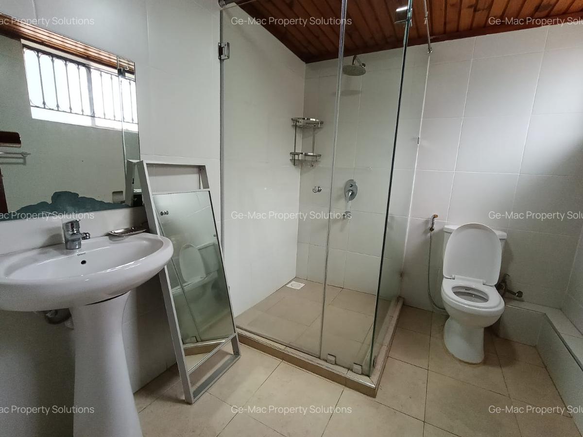 5 Bed House with En Suite in Gigiri - 20