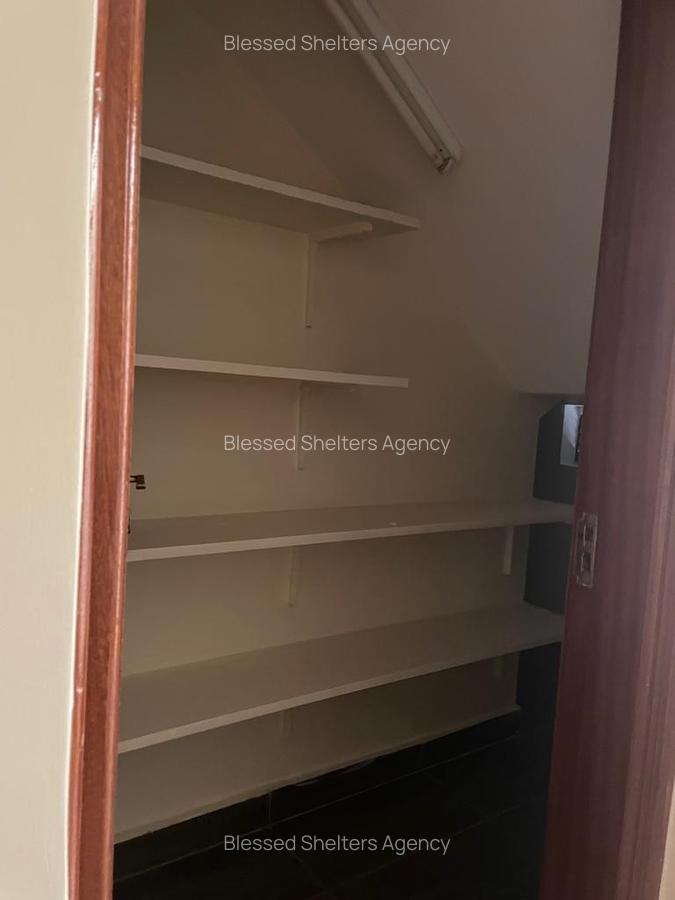 4 Bed Townhouse with En Suite in Kiambu Road - 13