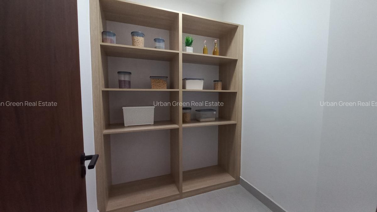 3 Bed Apartment with En Suite in Westlands Area - 9