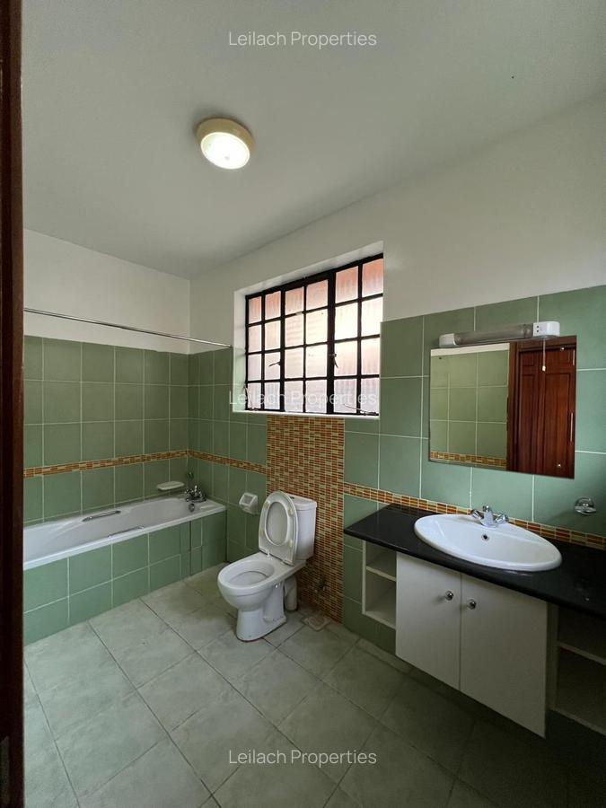 5 Bed House with En Suite in Kileleshwa - 4