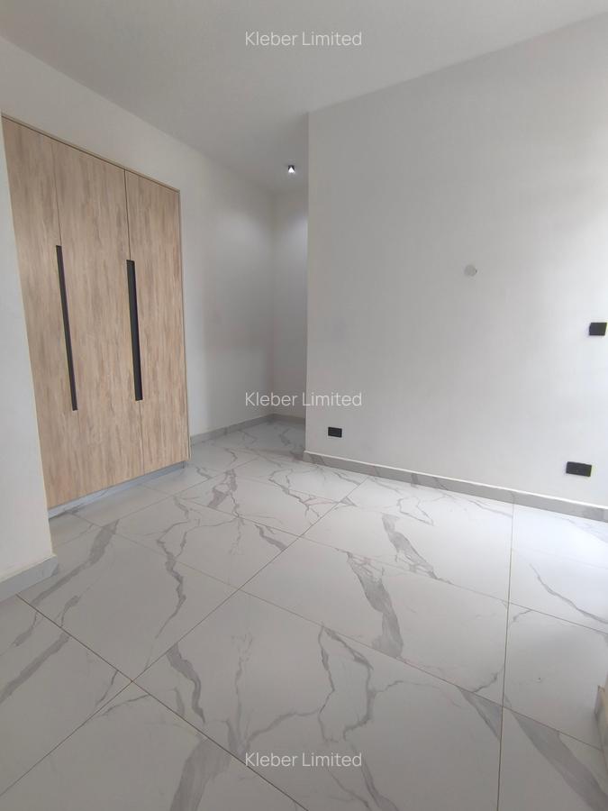 4 Bed House with En Suite at Muhuri Road - 9