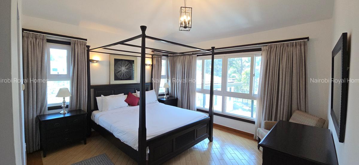 4 Bed Townhouse with En Suite at Grovelia Grove - 17