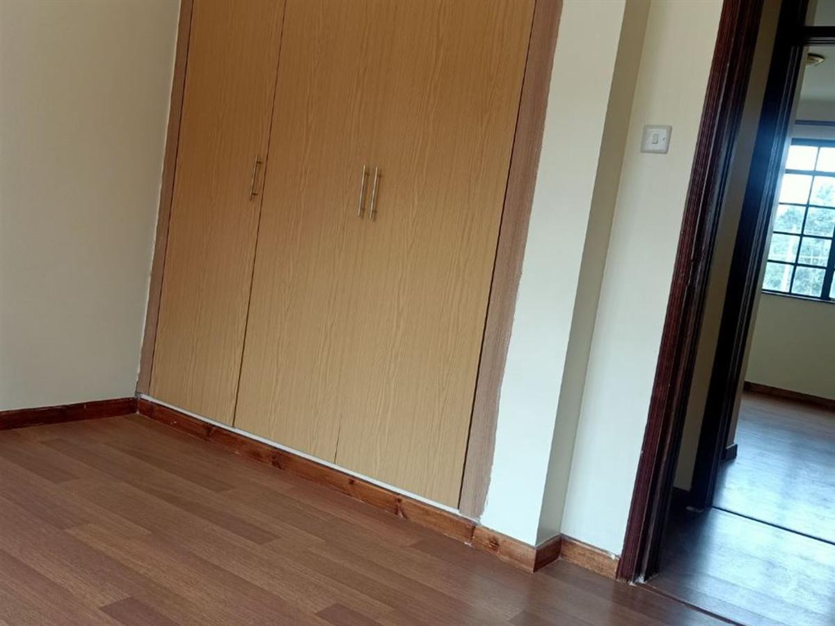 2 Bed Apartment with En Suite at Fourways Junction Estate - 11