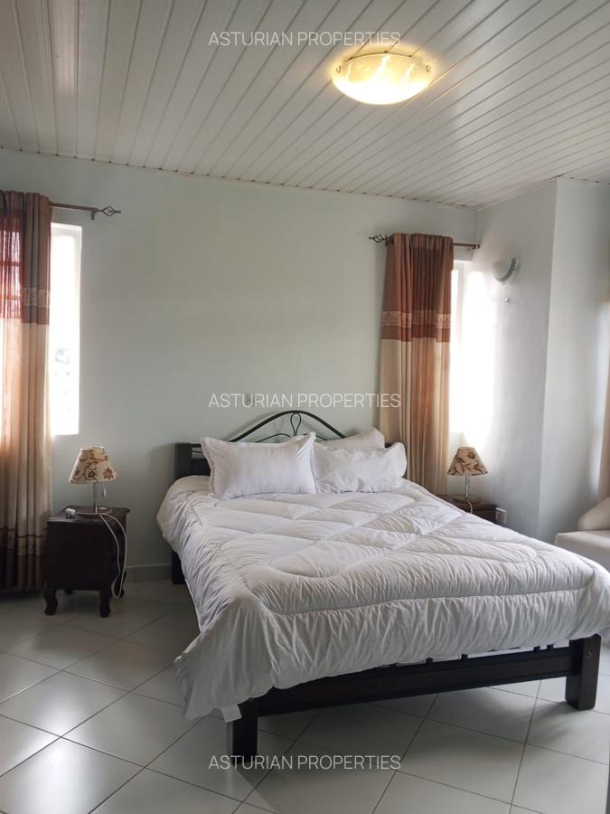 Furnished 2 Bed Apartment with En Suite in Runda - 4