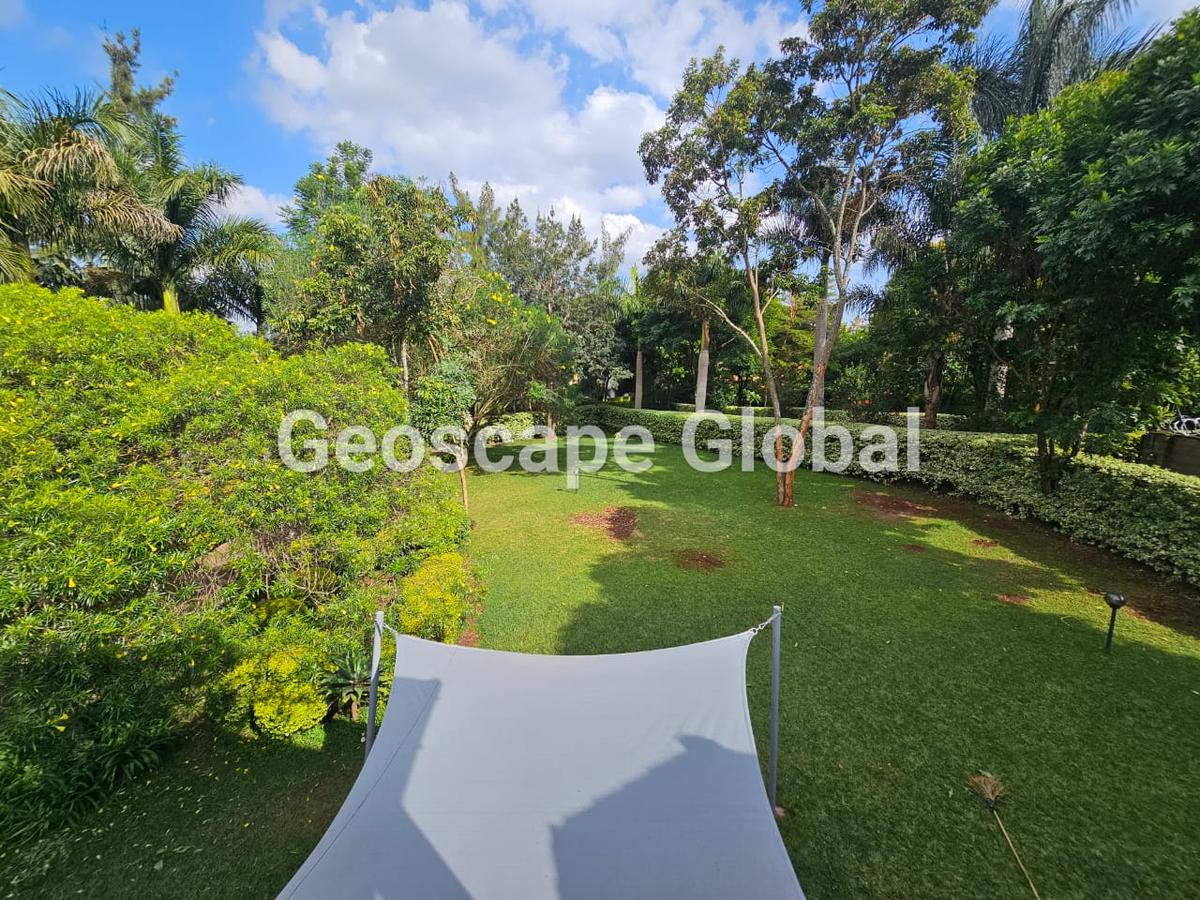 4 Bed House with En Suite in Nyari - 4