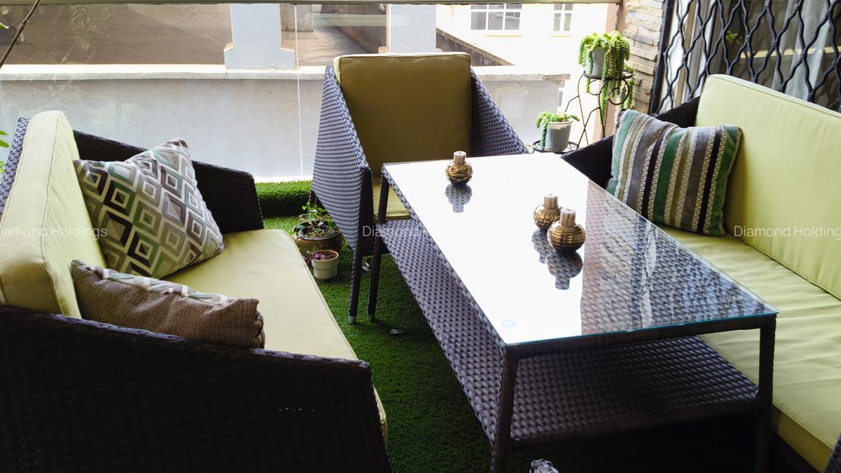 Furnished 4 Bed Apartment with En Suite at Parklands - 8