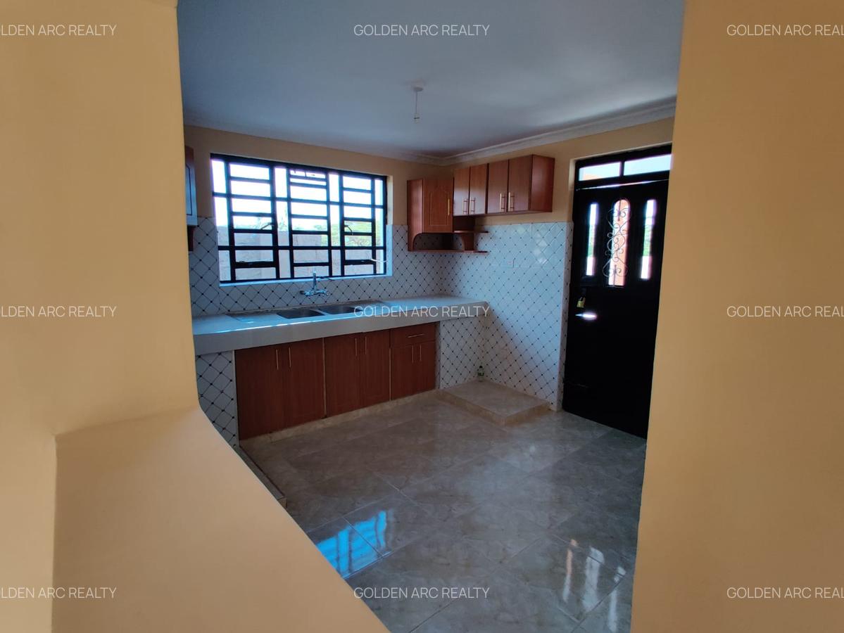 4 Bed Townhouse with En Suite in Ongata Rongai - 11