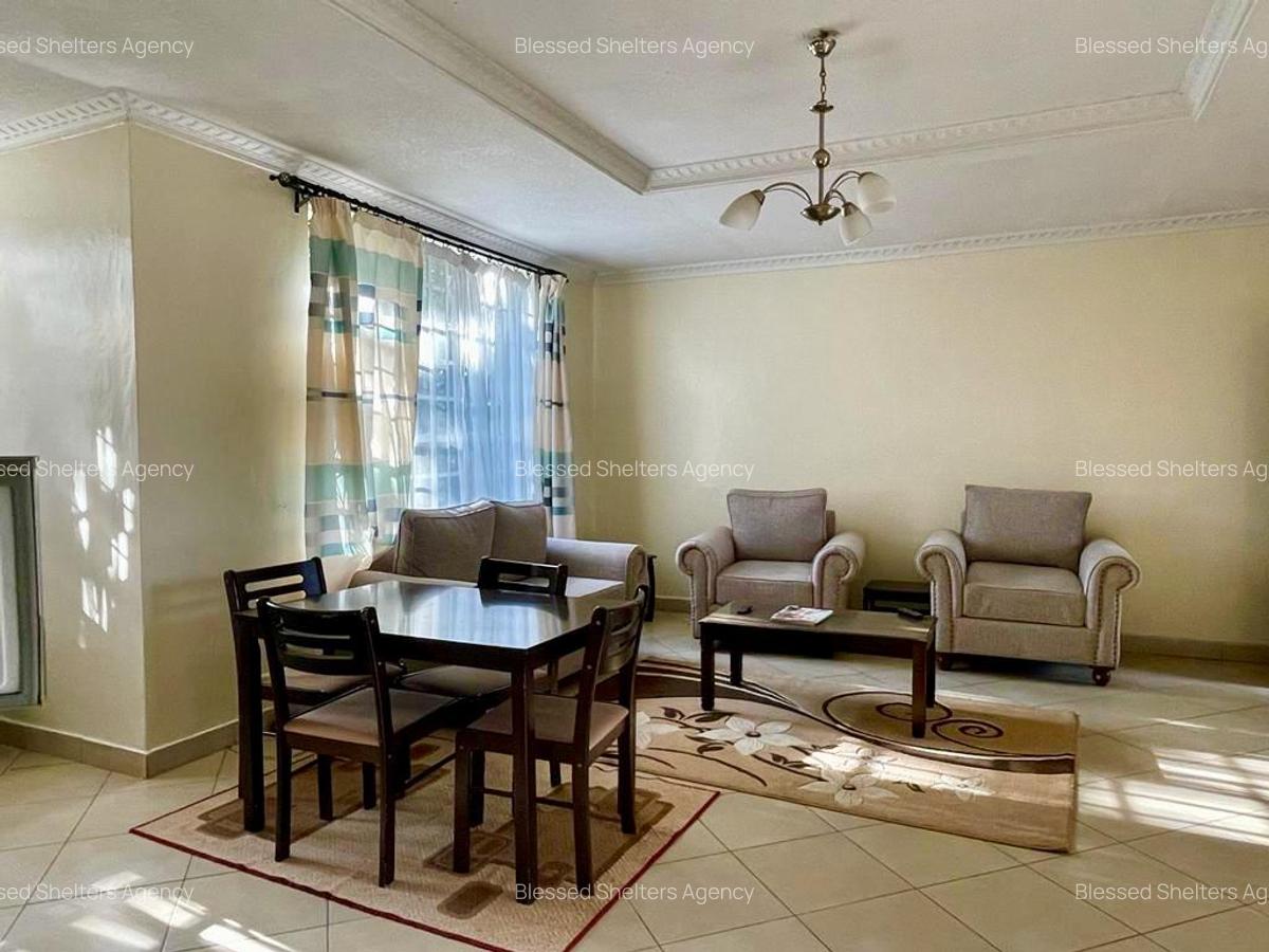 Serviced 2 Bed Apartment with En Suite in Rosslyn - 9