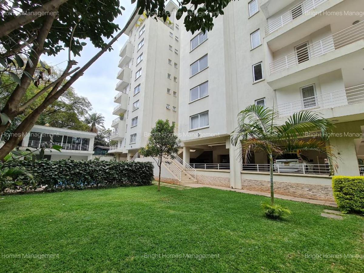4 Bed Apartment with En Suite in Lavington - 1