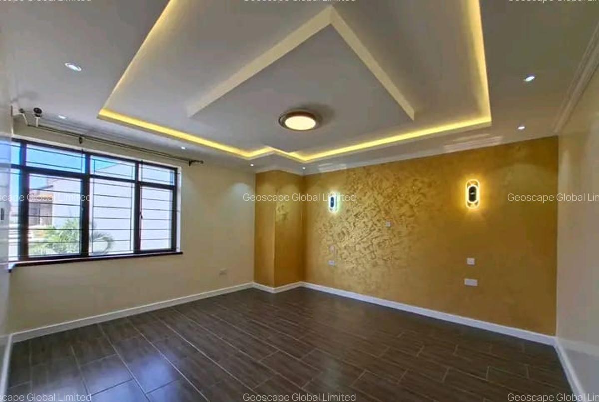 4 Bed House with En Suite in Syokimau - 2