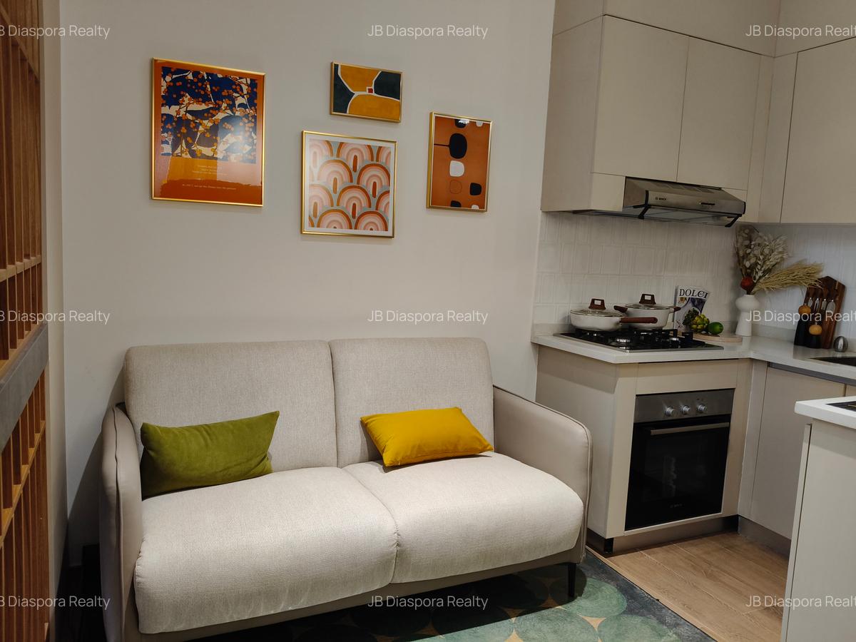 Studio Apartment with Swimming Pool at Mogotio Road - 2
