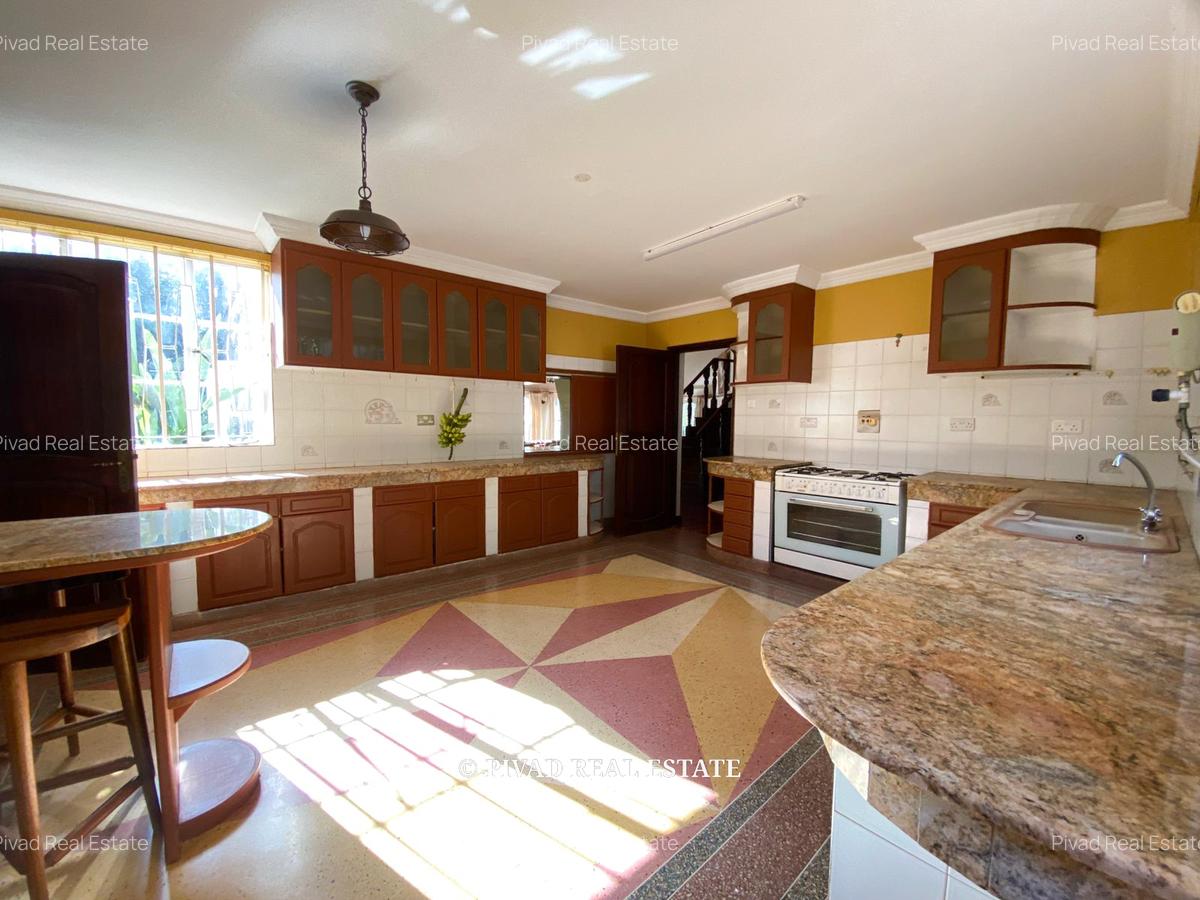 4 Bed House with Swimming Pool in Runda - 3