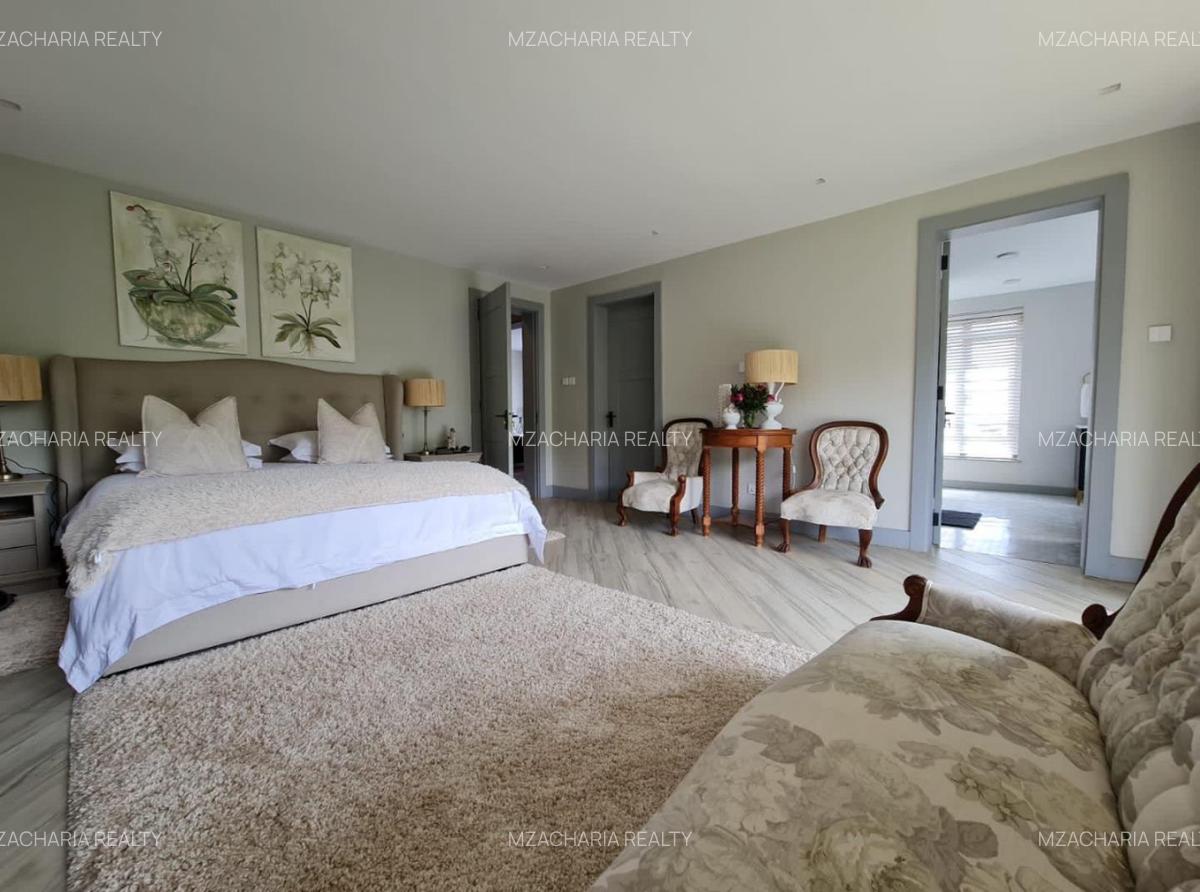 4 Bed Townhouse with En Suite in Kitisuru - 12