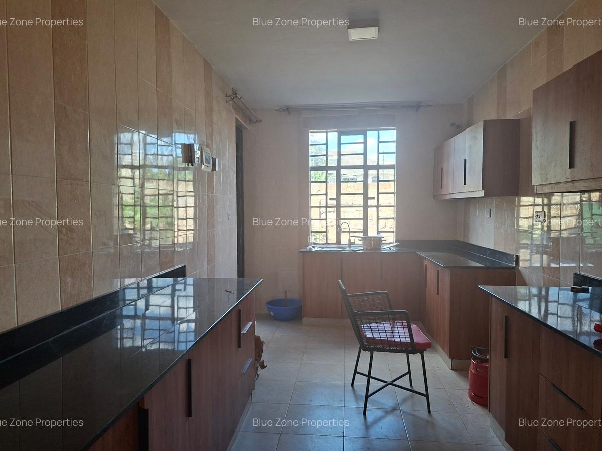 4 Bed Townhouse with En Suite at Off Mimosa Rd - 6