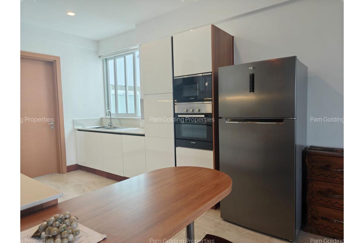 Furnished 3 Bed Apartment with En Suite in Parklands - 6