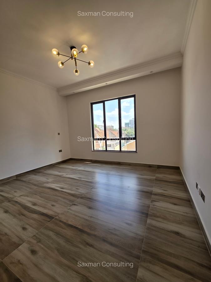 2 Bed Apartment with En Suite in Westlands Area - 16