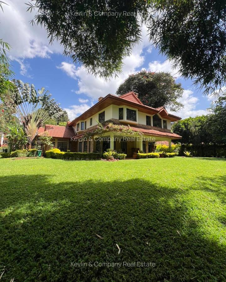 5 Bed Villa with En Suite in Rosslyn - 1