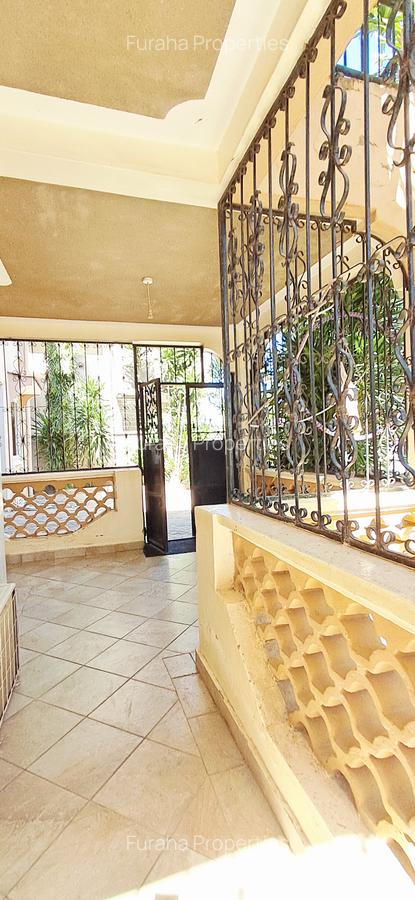 5 Bed House with En Suite at Nyali - 8