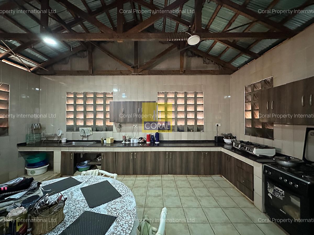 7 Bed House in Runda - 3