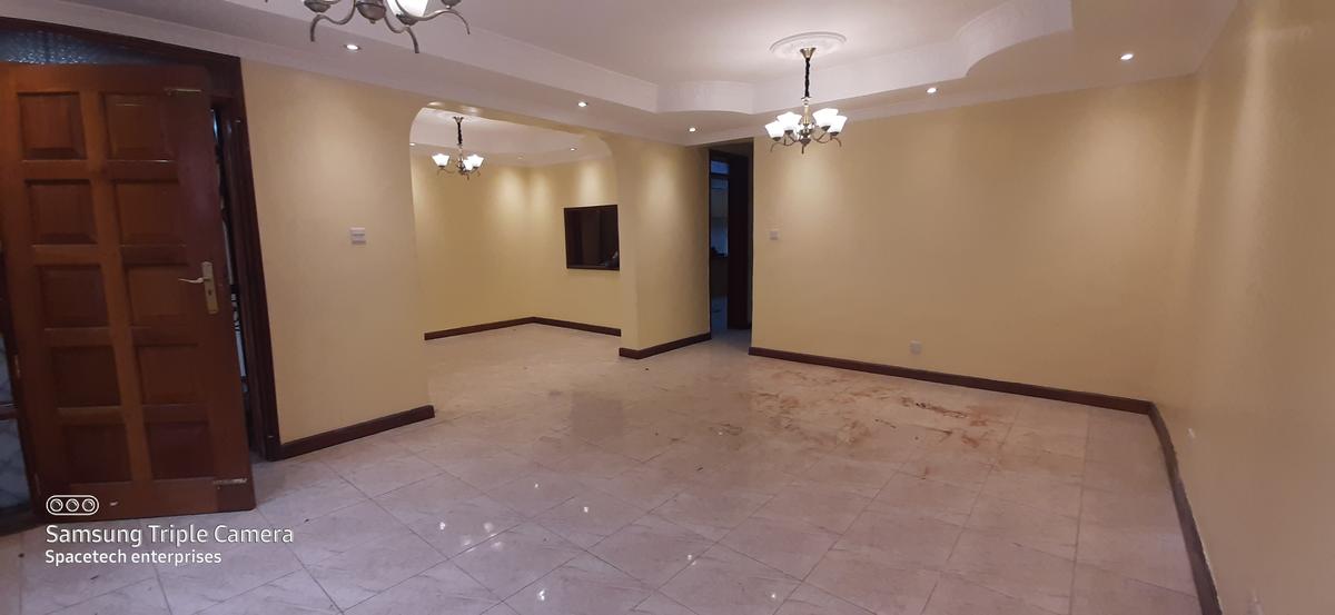 4 Bed Townhouse with En Suite in Kileleshwa - 16