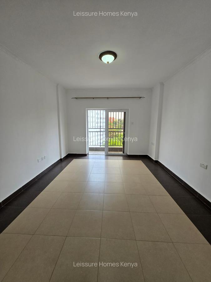 2 Bed Apartment with En Suite at Hatheru Road - 20