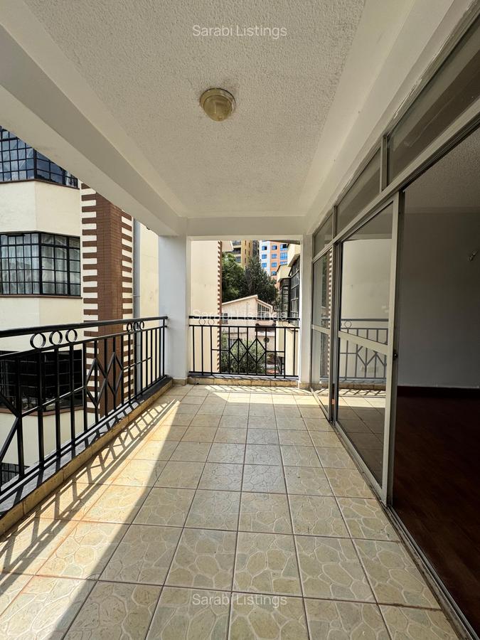 4 Bed Apartment with En Suite in Kileleshwa - 11