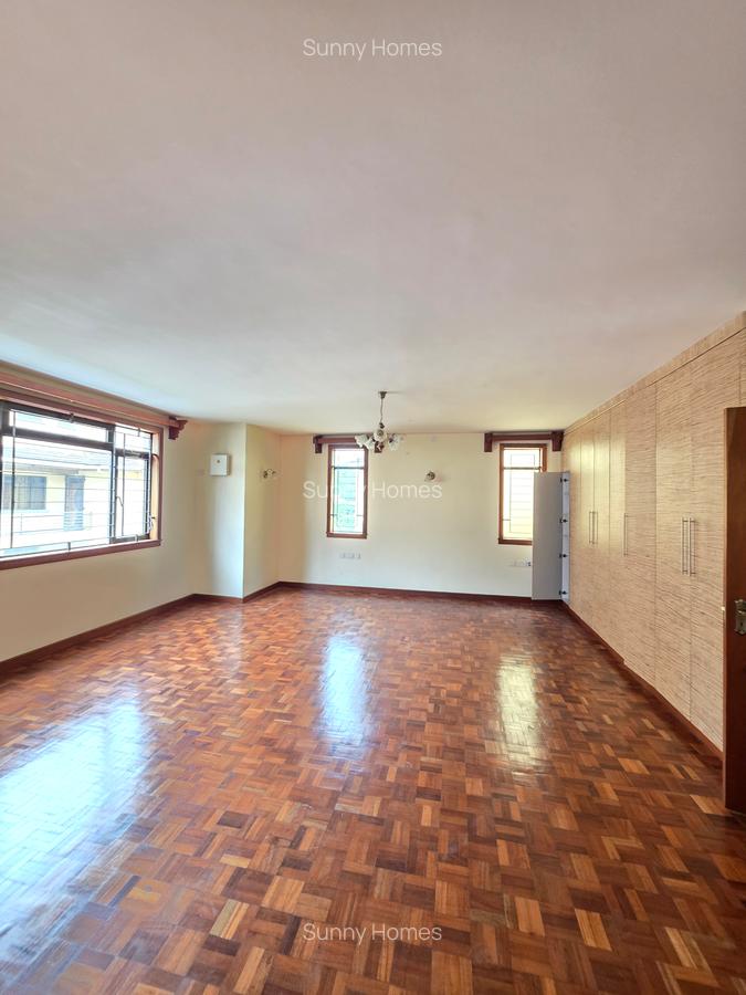 4 Bed Townhouse with En Suite at Amboseli - 16