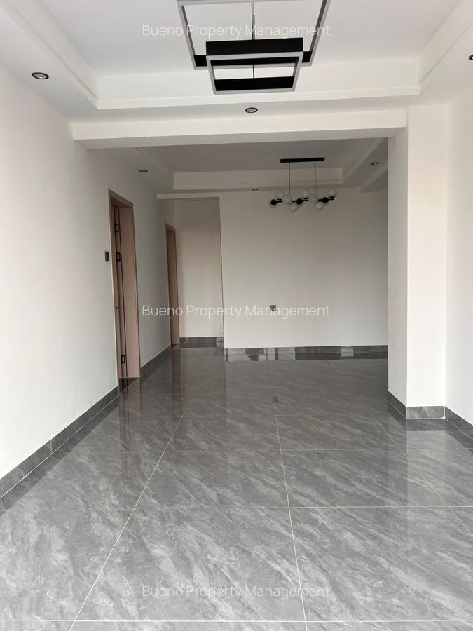 2 Bed Apartment with Gym in Kilimani - 2