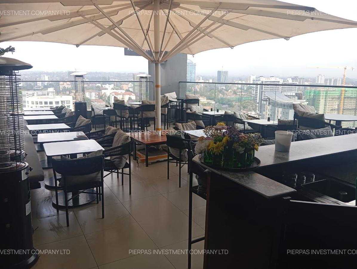 Serviced 2 Bed Apartment with En Suite in Westlands Area - 4