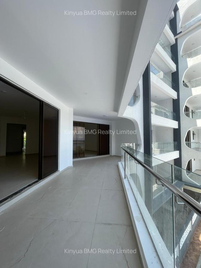 Serviced 3 Bed Apartment with En Suite in Nyali Area - 10