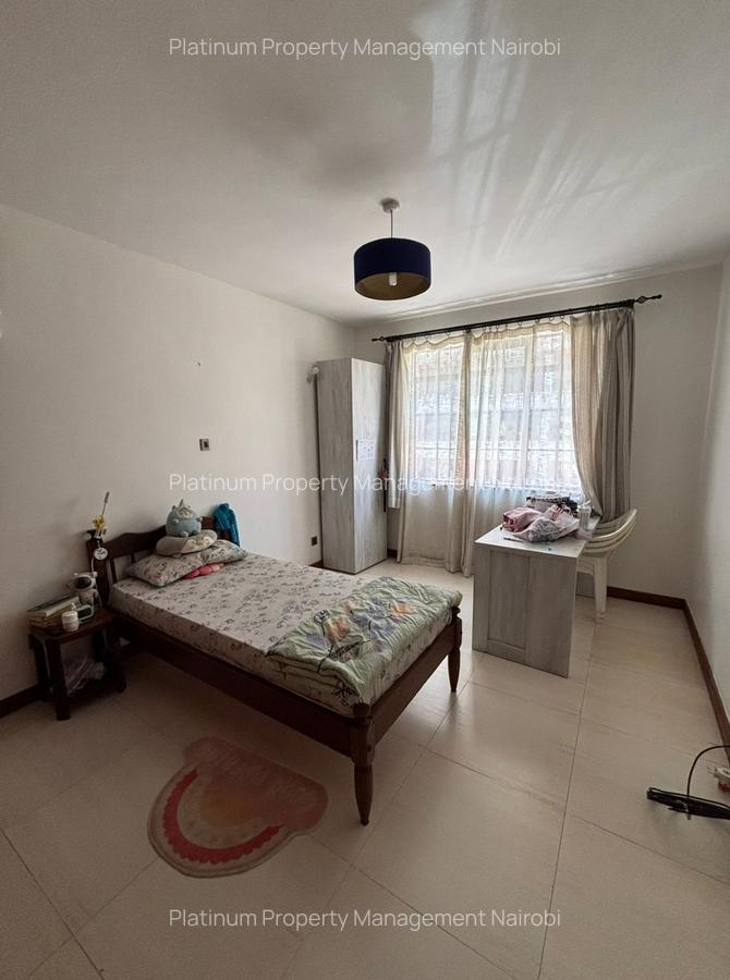 4 Bed Apartment with En Suite at Mpaka Rd - 10