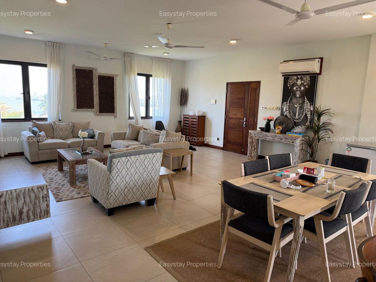 2 Bed Apartment with En Suite in Nyali Area - 18