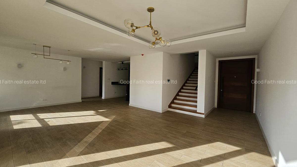 4 Bed Apartment with En Suite at Two Rivers - 20